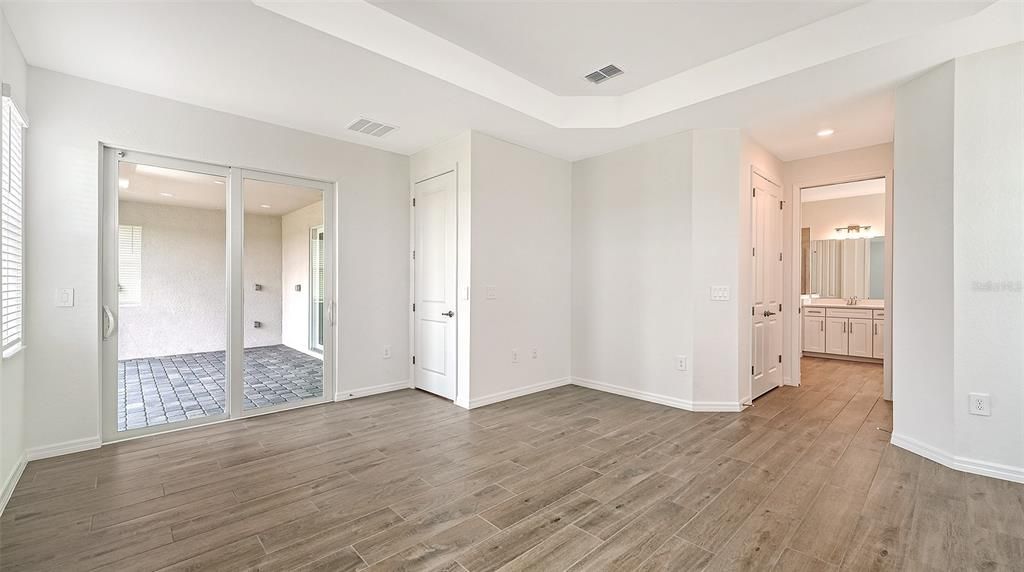 For Sale: $729,900 (3 beds, 2 baths, 2246 Square Feet)