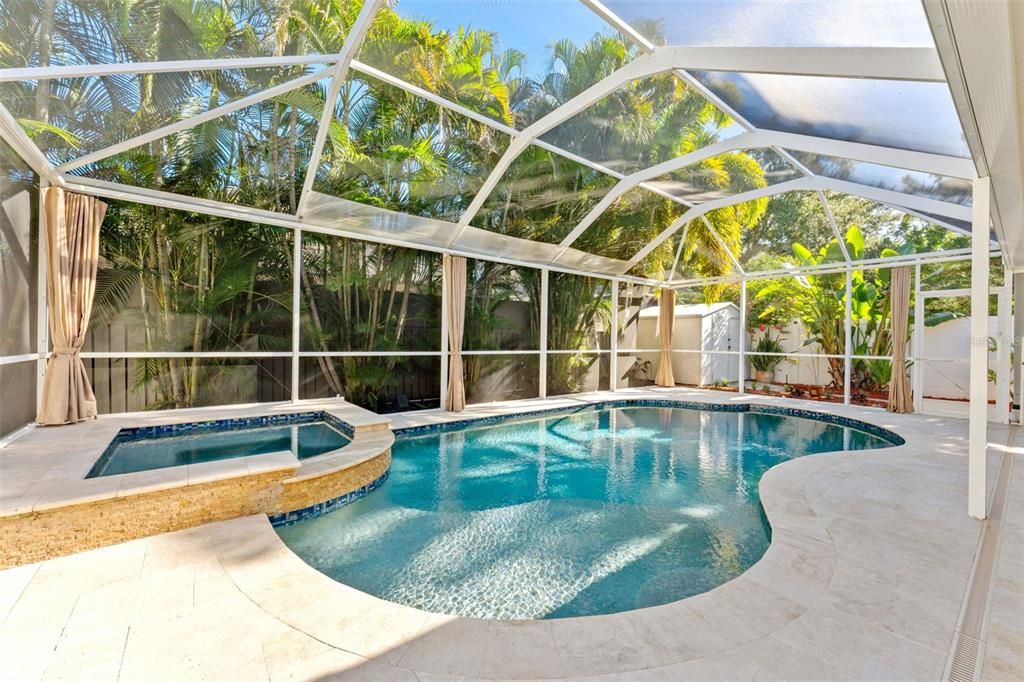 Activo con contrato: $650,000 (3 camas, 2 baños, 1528 Pies cuadrados)