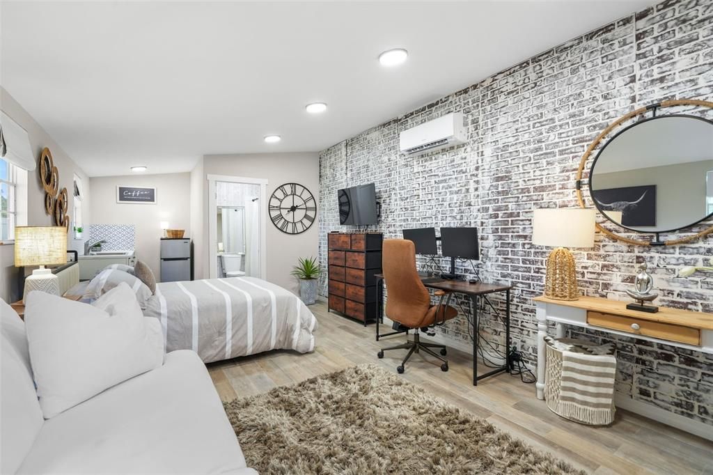 For Sale: $1,720,000 (4 beds, 3 baths, 3422 Square Feet)