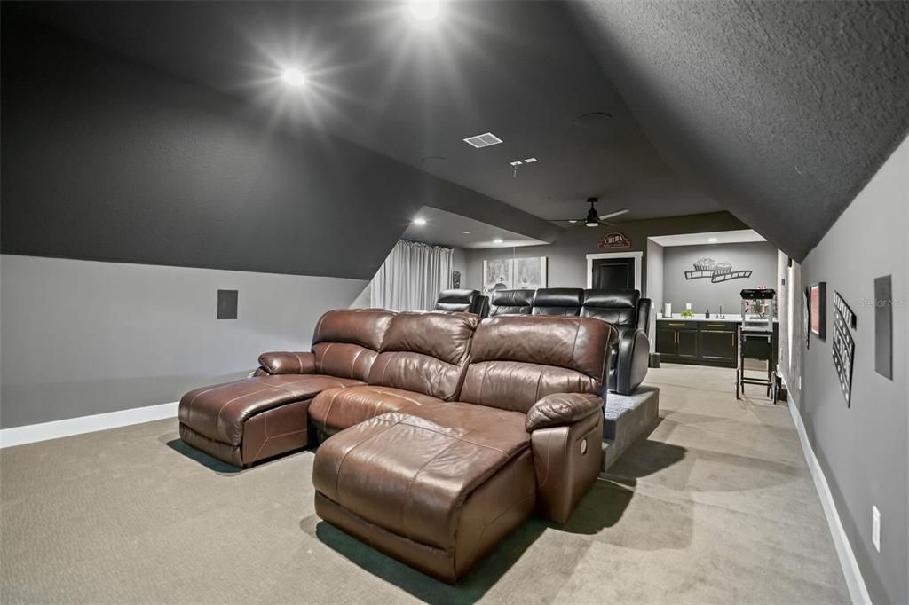 For Sale: $1,720,000 (4 beds, 3 baths, 3422 Square Feet)