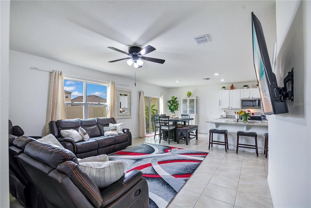 For Sale: $524,990 (5 beds, 3 baths, 2568 Square Feet)