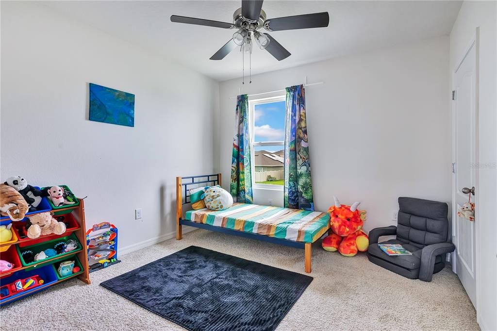 For Sale: $524,990 (5 beds, 3 baths, 2568 Square Feet)
