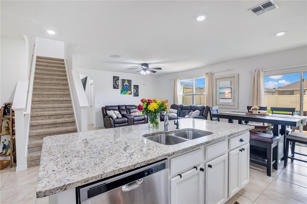 For Sale: $524,990 (5 beds, 3 baths, 2568 Square Feet)