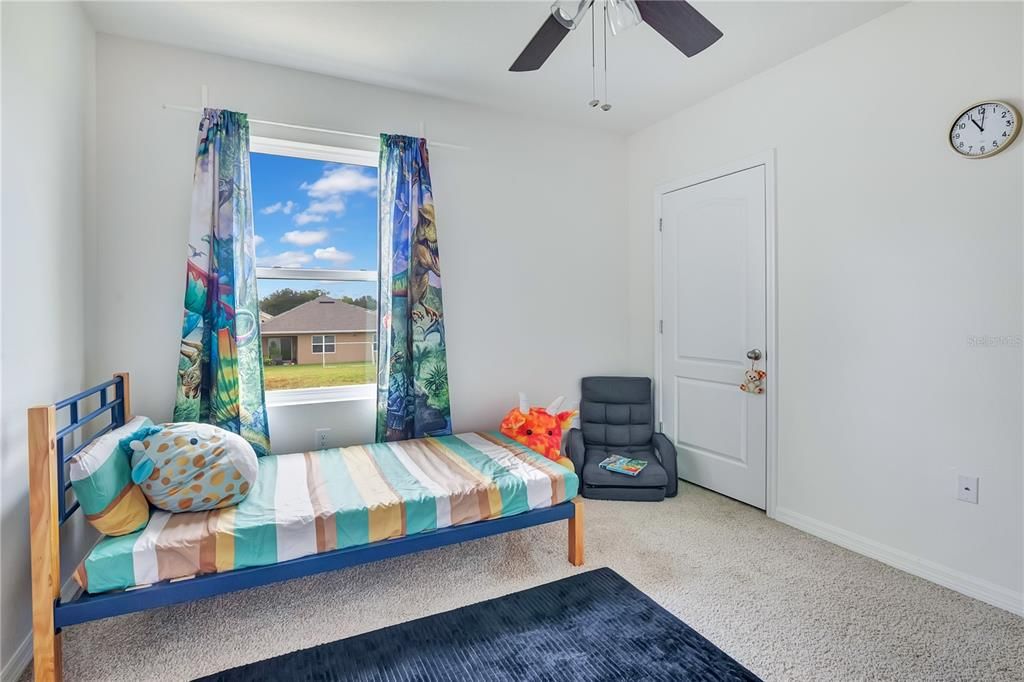 For Sale: $524,990 (5 beds, 3 baths, 2568 Square Feet)