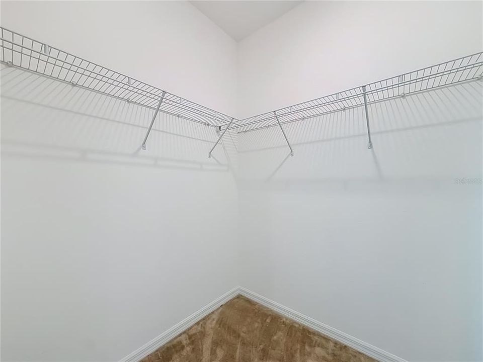En Venta: $750,000 (6 camas, 4 baños, 4204 Pies cuadrados)