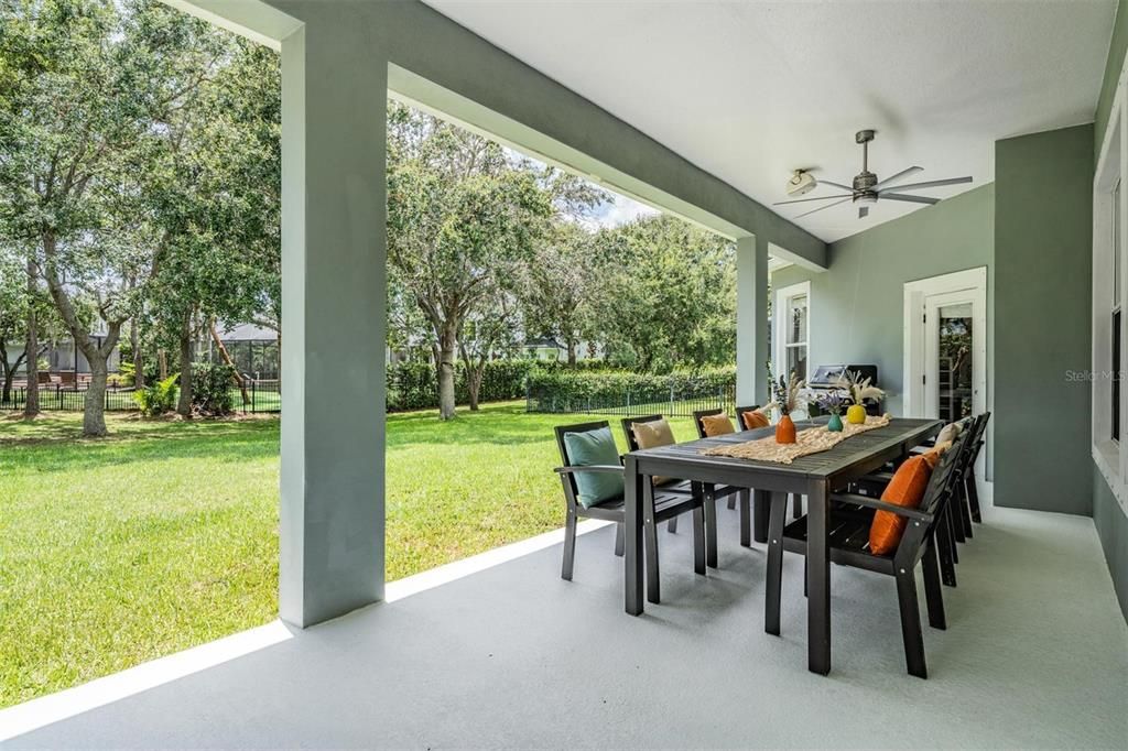 For Sale: $1,225,000 (5 beds, 3 baths, 3073 Square Feet)