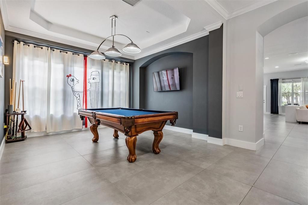 For Sale: $1,225,000 (5 beds, 3 baths, 3073 Square Feet)
