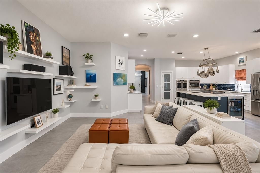 For Sale: $1,225,000 (5 beds, 3 baths, 3073 Square Feet)