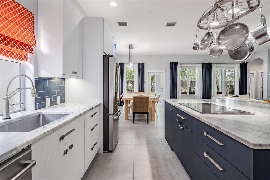 For Sale: $1,225,000 (5 beds, 3 baths, 3073 Square Feet)