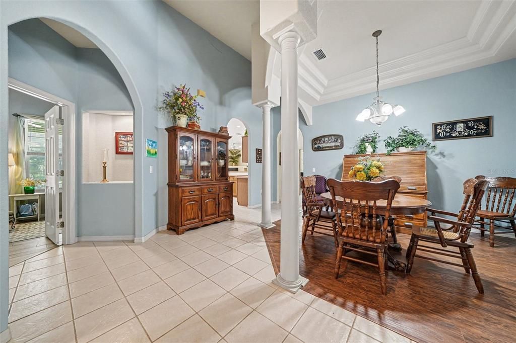 For Sale: $649,000 (3 beds, 2 baths, 2288 Square Feet)
