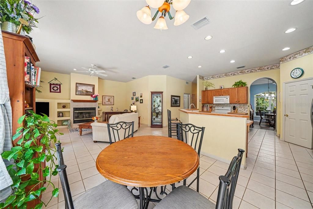 For Sale: $649,000 (3 beds, 2 baths, 2288 Square Feet)