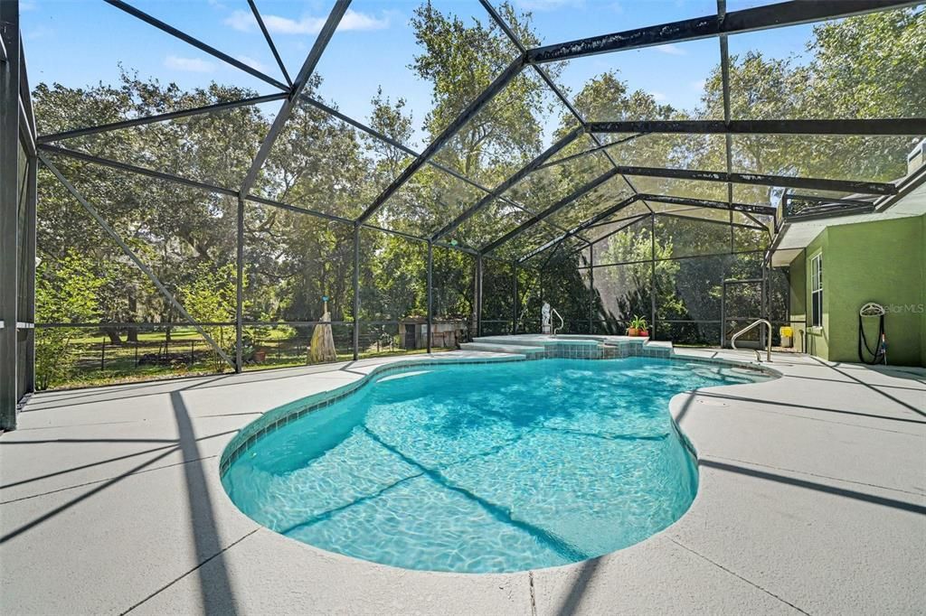 For Sale: $649,000 (3 beds, 2 baths, 2288 Square Feet)