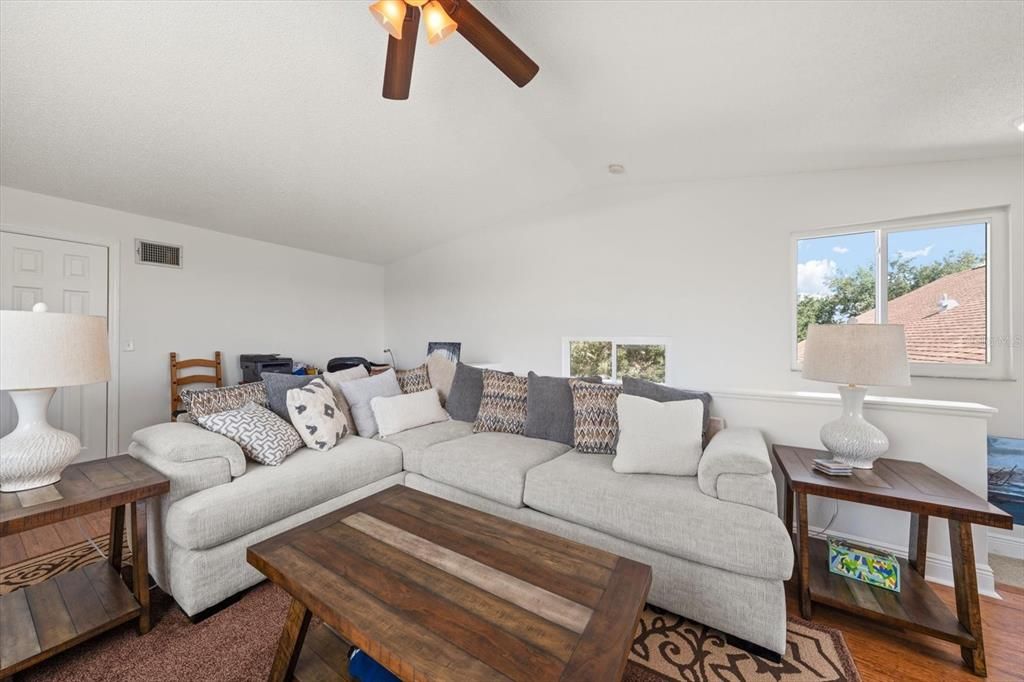 For Sale: $849,000 (3 beds, 3 baths, 2200 Square Feet)