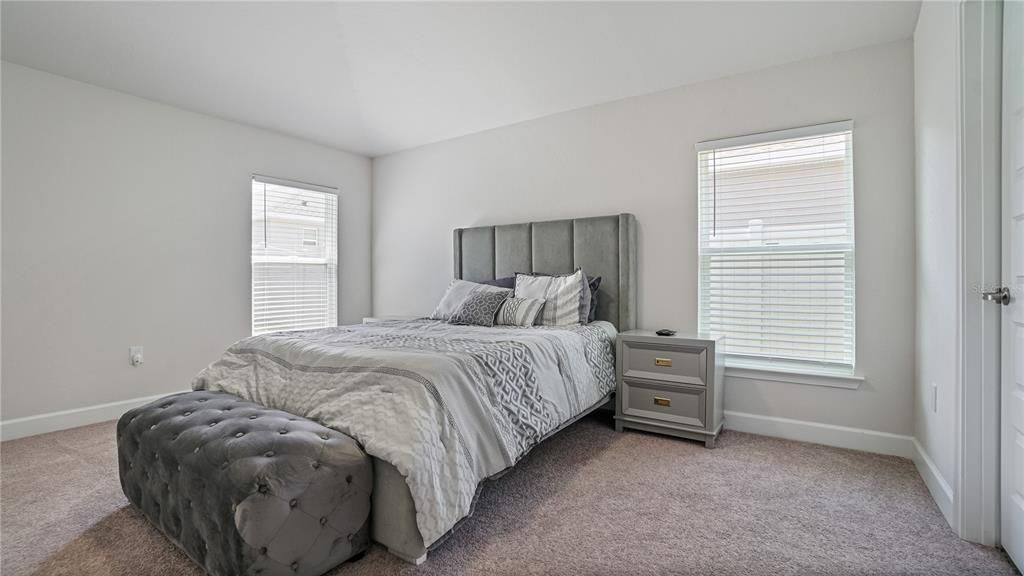 For Rent: $3,000 (3 beds, 2 baths, 1807 Square Feet)