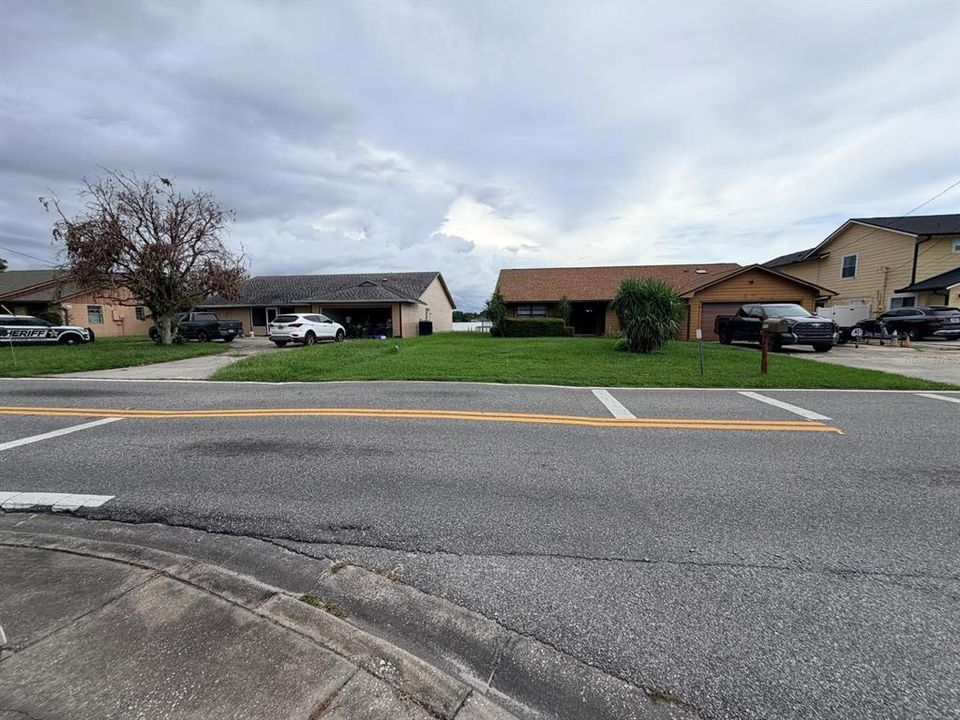 For Rent: $2,600 (4 beds, 2 baths, 1500 Square Feet)