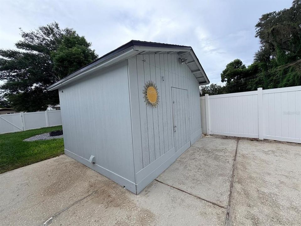 For Rent: $2,600 (4 beds, 2 baths, 1500 Square Feet)
