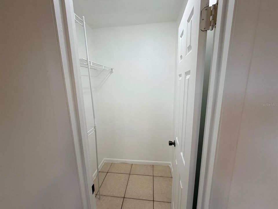 For Rent: $2,600 (4 beds, 2 baths, 1500 Square Feet)