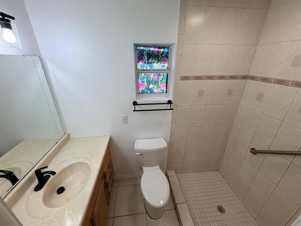 For Rent: $2,600 (4 beds, 2 baths, 1500 Square Feet)