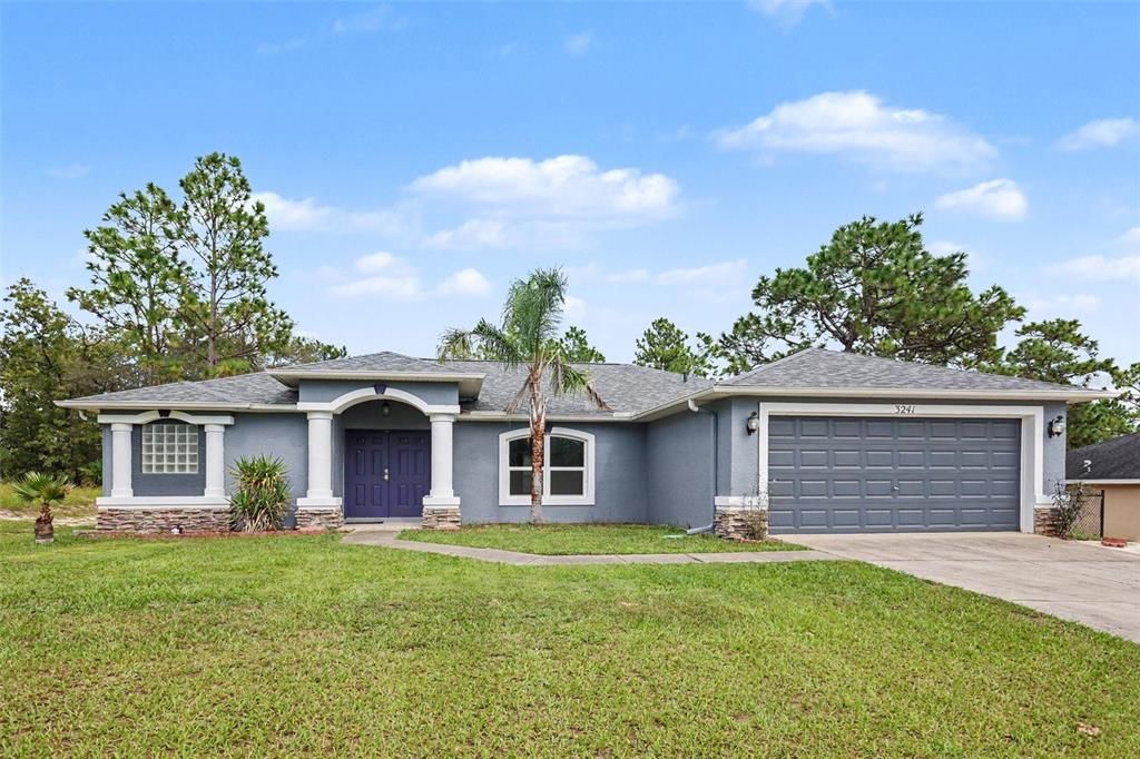 For Sale: $295,500 (3 beds, 2 baths, 1744 Square Feet)
