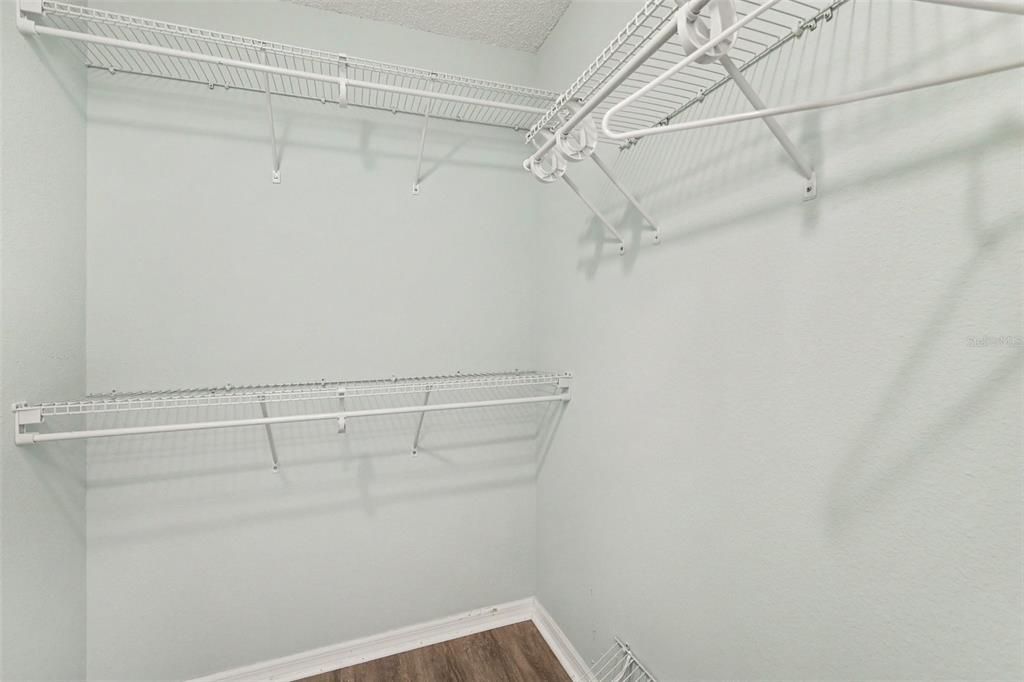 For Sale: $295,500 (3 beds, 2 baths, 1744 Square Feet)