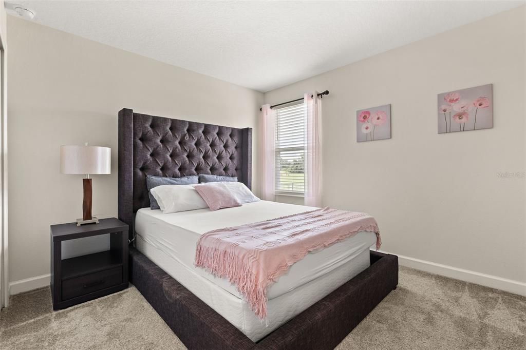 For Rent: $2,600 (3 beds, 2 baths, 2076 Square Feet)
