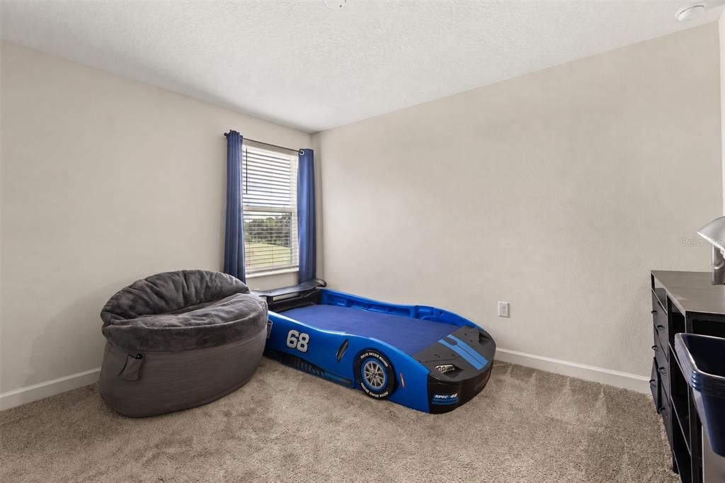 For Rent: $2,600 (3 beds, 2 baths, 2076 Square Feet)