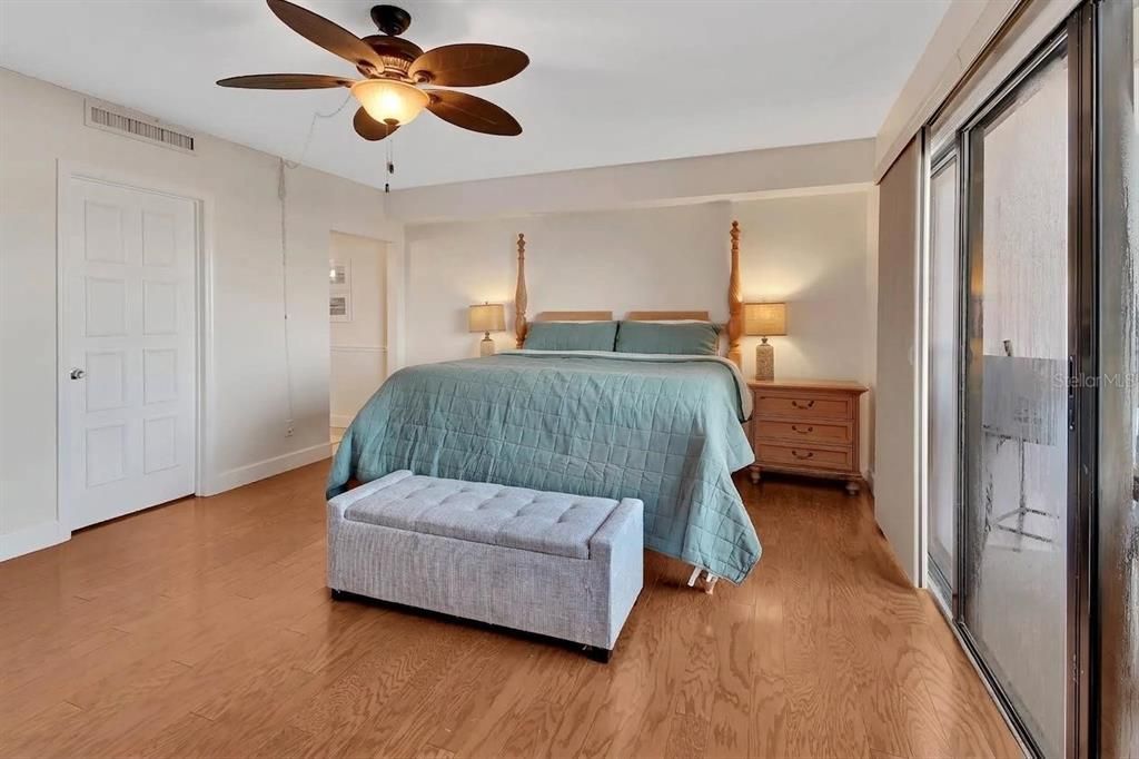 En Venta: $359,900 (2 camas, 2 baños, 1500 Pies cuadrados)