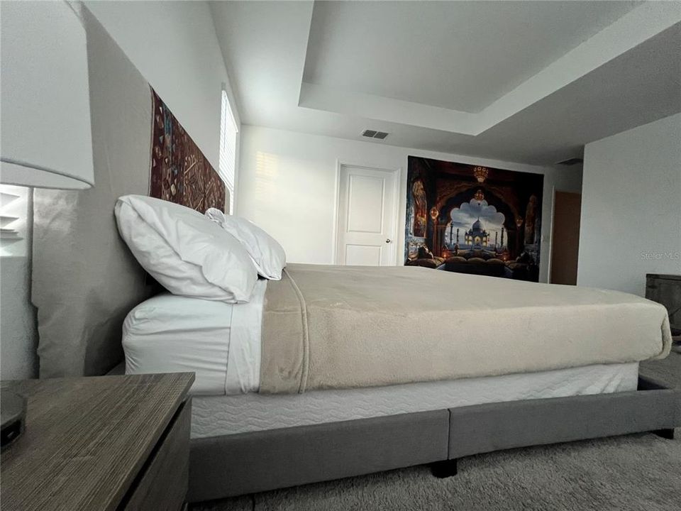 For Rent: $2,800 (3 beds, 2 baths, 2100 Square Feet)