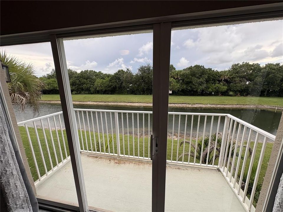 В аренду: $2,200 (2 спален, 2 ванн, 1500 Квадратных фут)