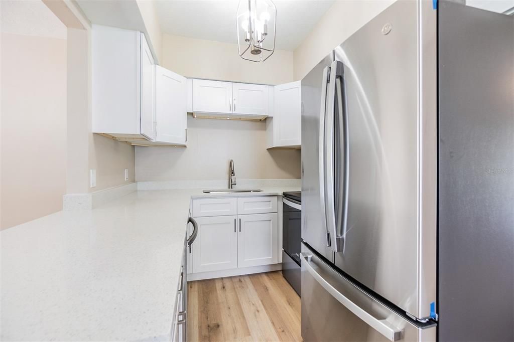 For Rent: $1,450 (2 beds, 1 baths, 850 Square Feet)