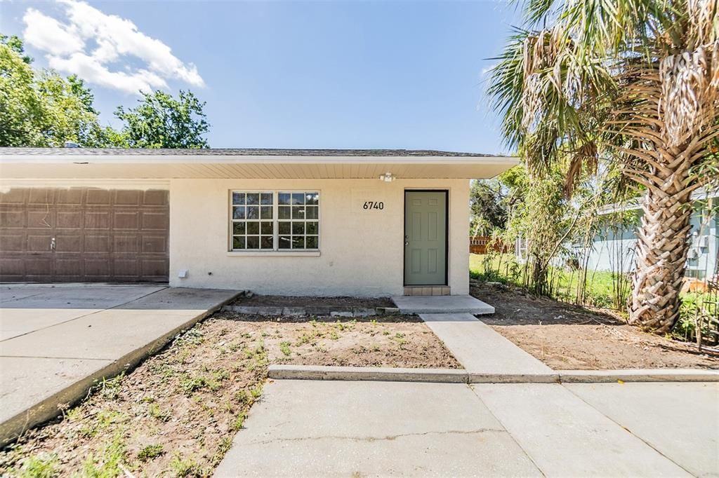 For Rent: $1,450 (2 beds, 1 baths, 850 Square Feet)