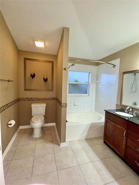 En Renta: $2,995 (4 camas, 2 baños, 1742 Pies cuadrados)