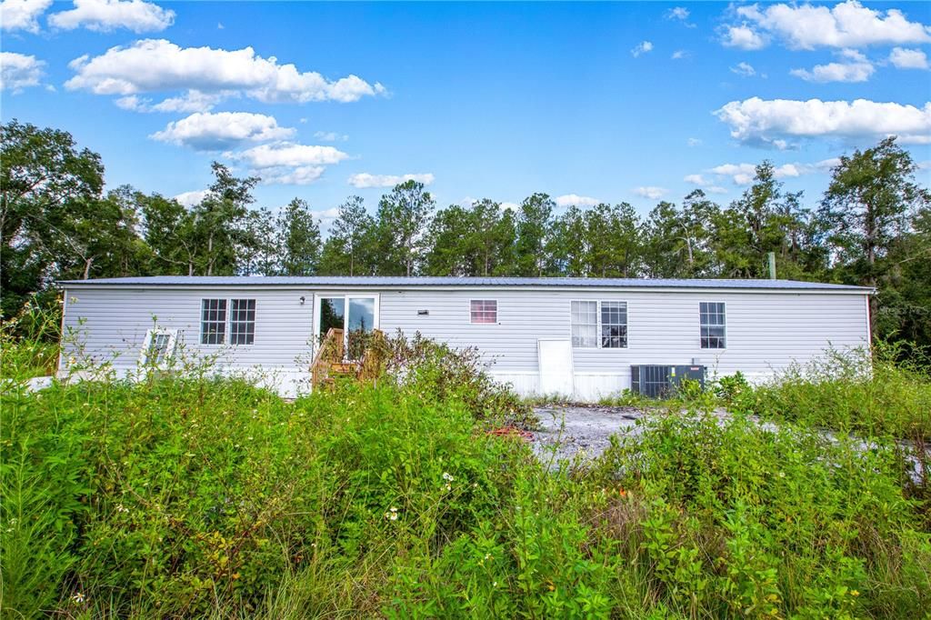 For Sale: $239,900 (4 beds, 2 baths, 2240 Square Feet)