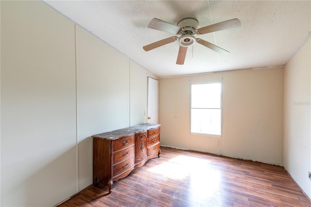 For Sale: $239,900 (4 beds, 2 baths, 2240 Square Feet)