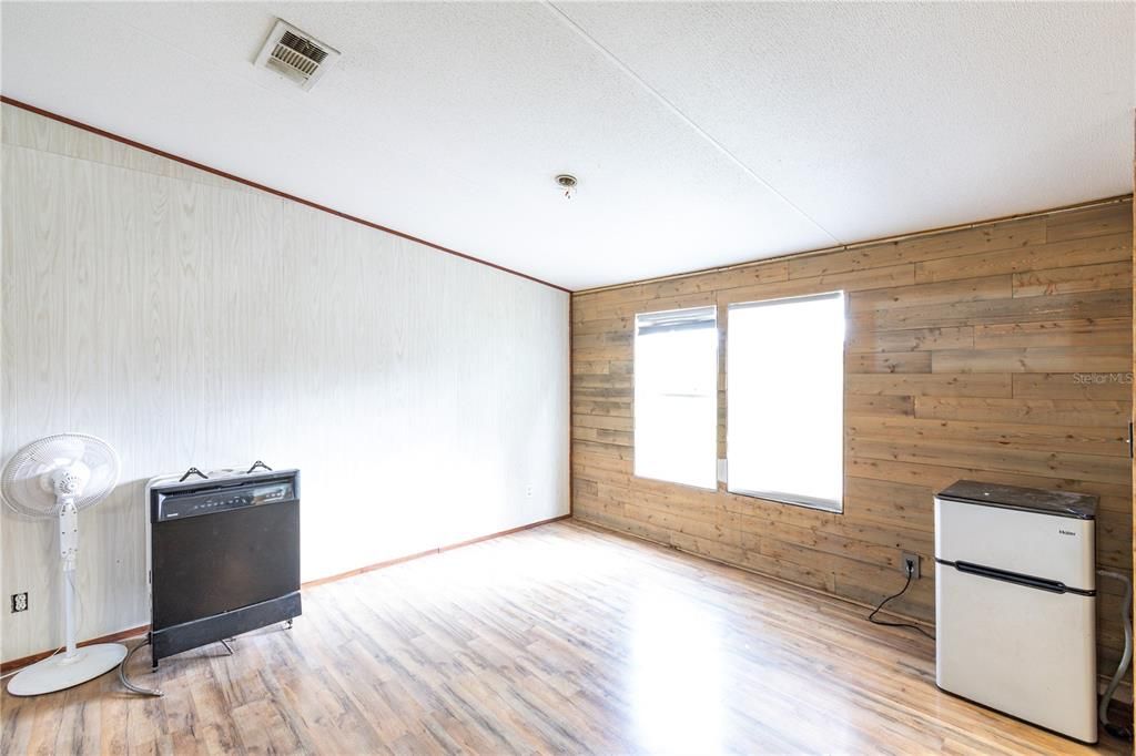 For Sale: $239,900 (4 beds, 2 baths, 2240 Square Feet)