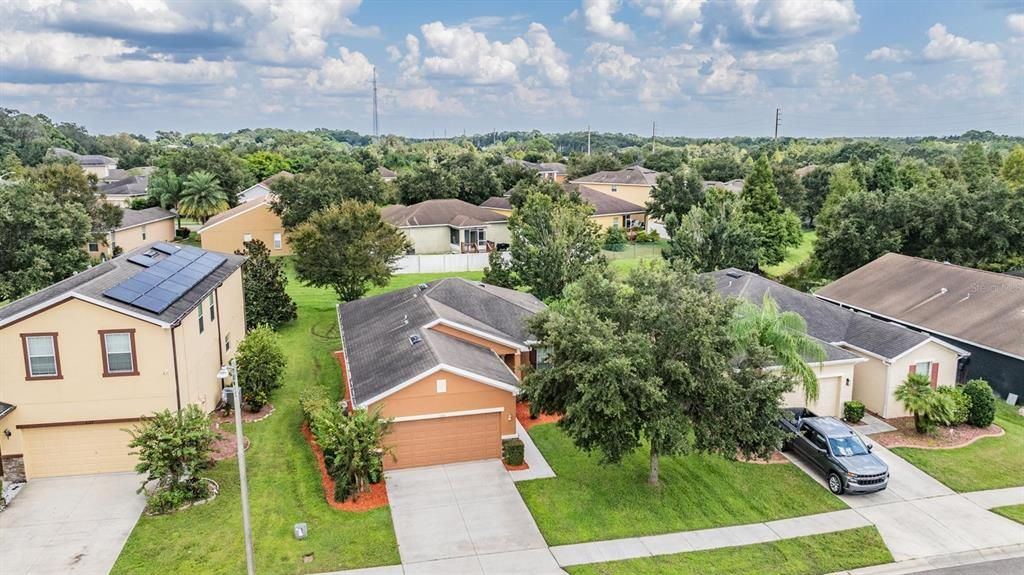 For Rent: $2,000 (3 beds, 2 baths, 1448 Square Feet)