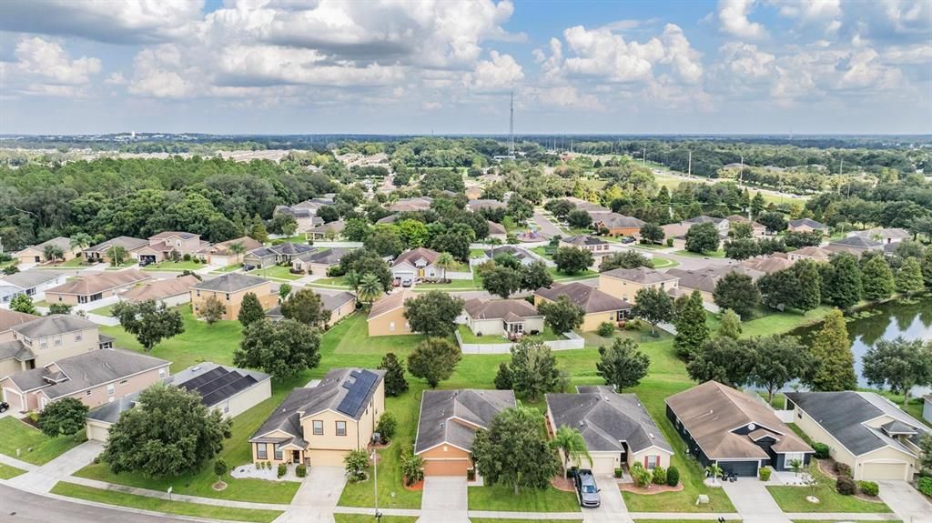 For Rent: $2,000 (3 beds, 2 baths, 1448 Square Feet)