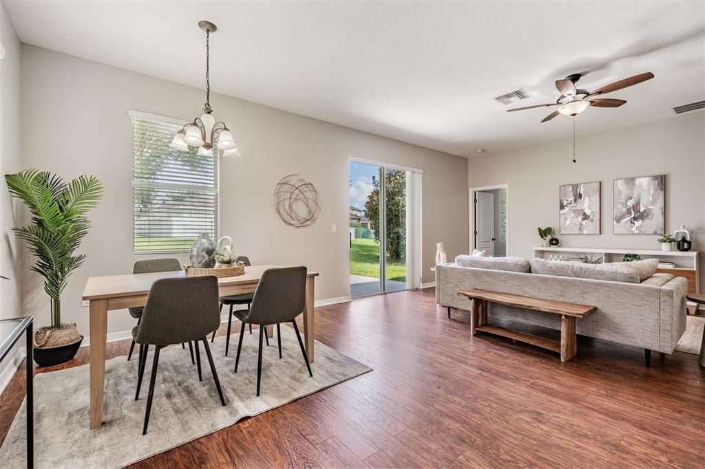 For Rent: $2,000 (3 beds, 2 baths, 1448 Square Feet)