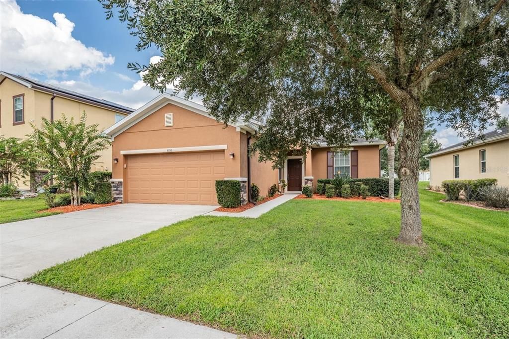 For Rent: $2,000 (3 beds, 2 baths, 1448 Square Feet)