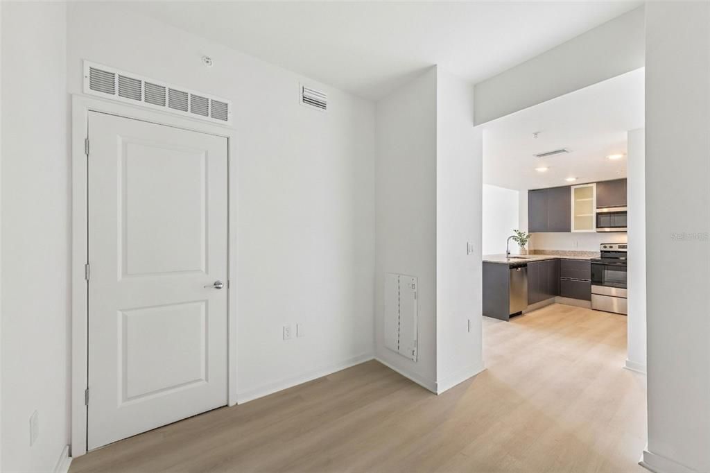 En Venta: $229,900 (1 camas, 1 baños, 750 Pies cuadrados)