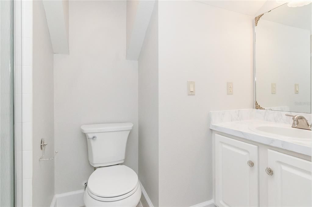 For Rent: $2,395 (3 beds, 3 baths, 1730 Square Feet)