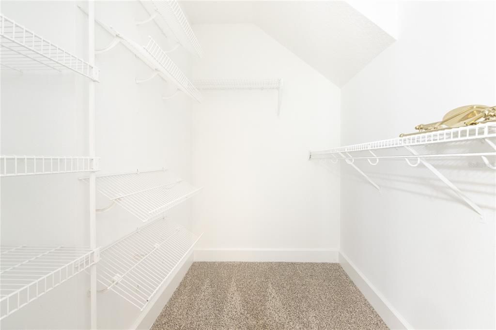 For Rent: $2,395 (3 beds, 3 baths, 1730 Square Feet)