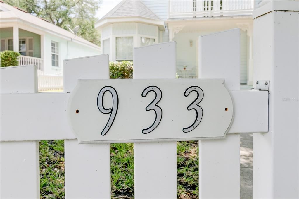 For Rent: $2,395 (3 beds, 3 baths, 1730 Square Feet)