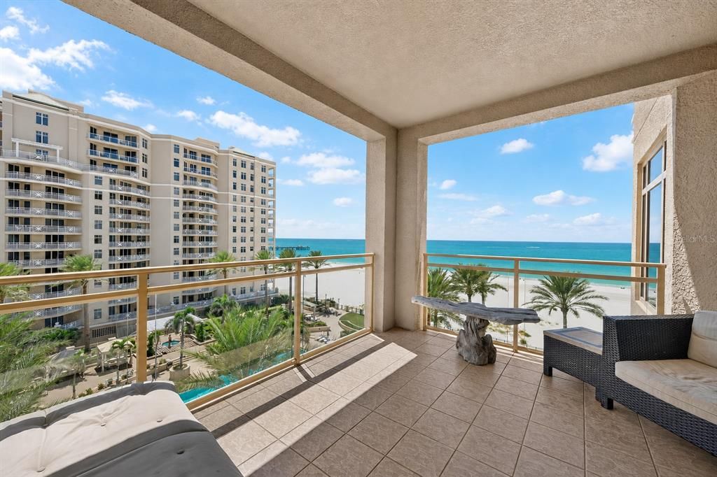 For Sale: $2,790,000 (3 beds, 2 baths, 2181 Square Feet)
