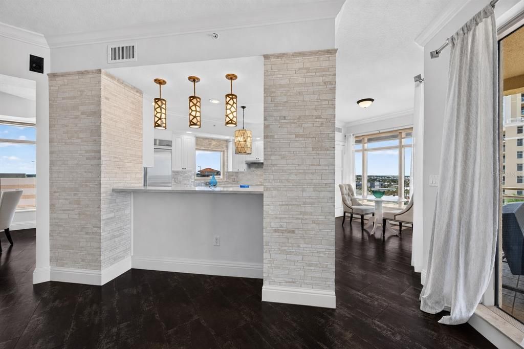 For Sale: $2,790,000 (3 beds, 2 baths, 2181 Square Feet)