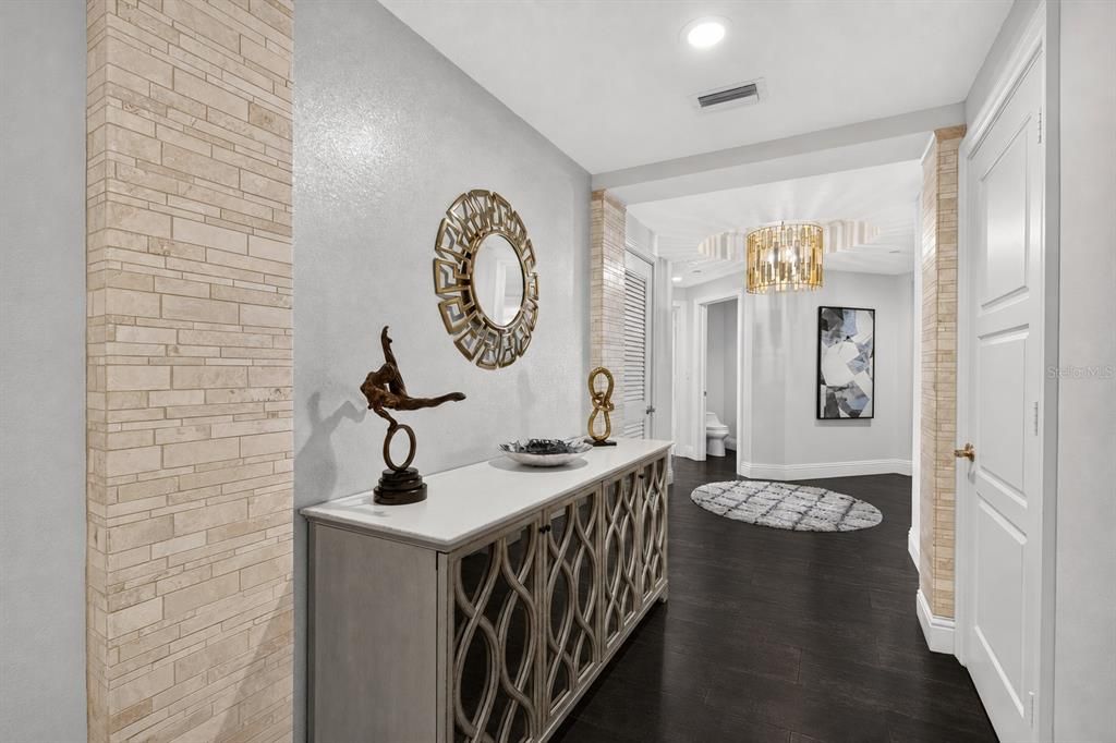 For Sale: $2,790,000 (3 beds, 2 baths, 2181 Square Feet)