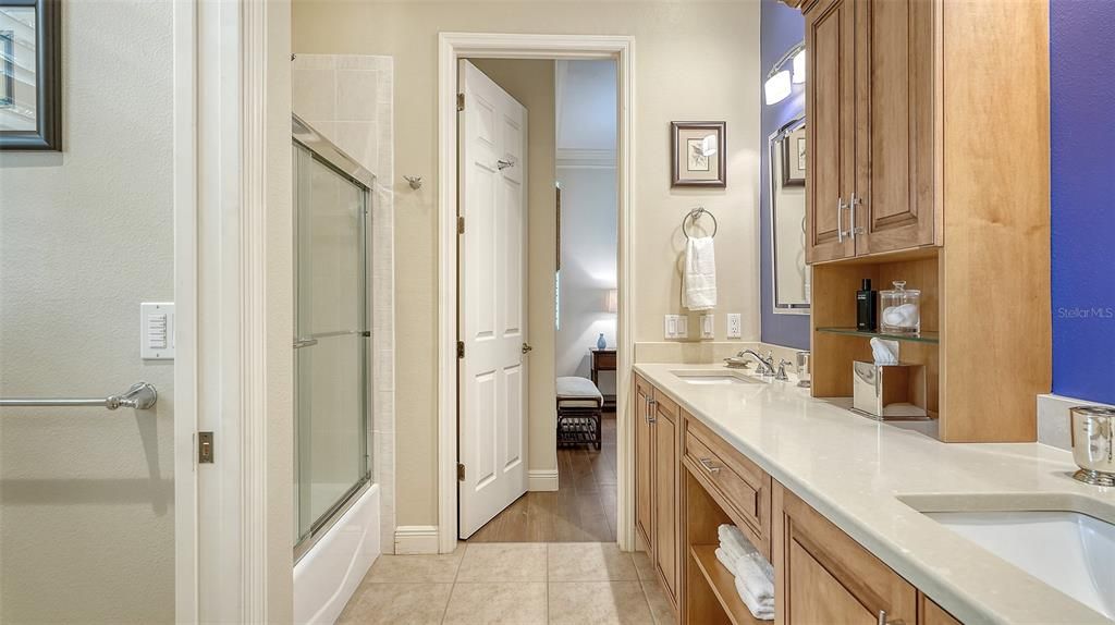 待售: $1,299,000 (4 贝兹, 3 浴室, 2992 平方英尺)