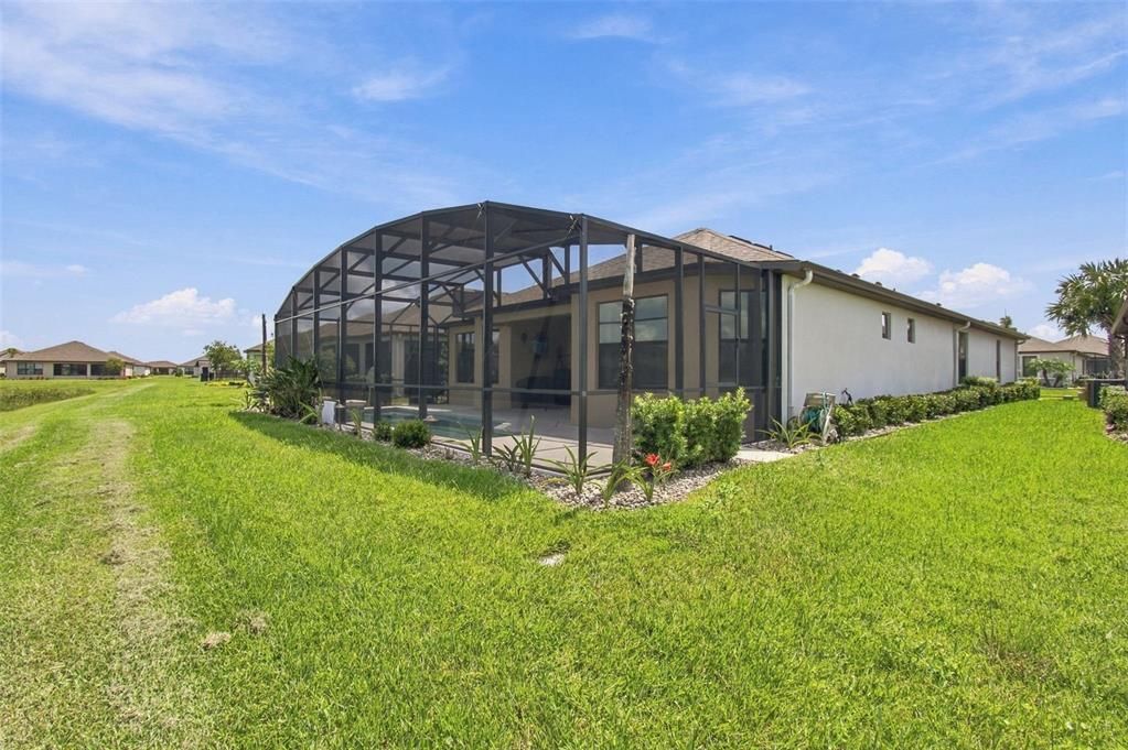 На продажу: $599,900 (3 спален, 3 ванн, 2400 Квадратных фут)