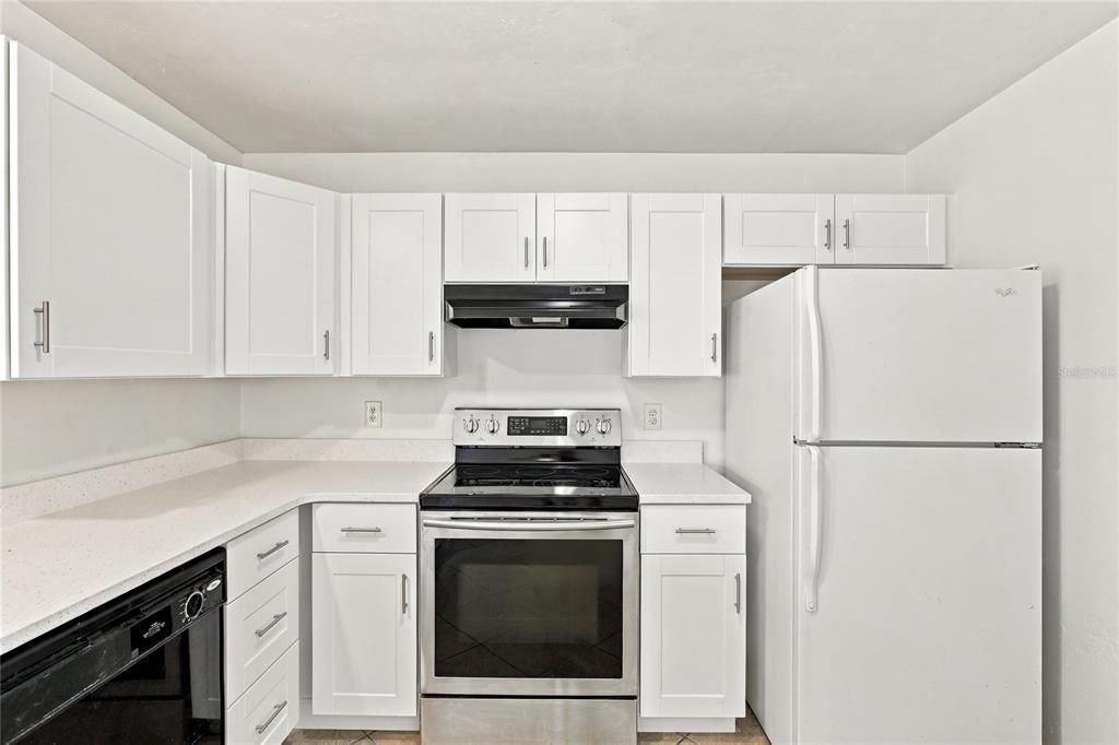 En Venta: $389,900 (3 camas, 2 baños, 1648 Pies cuadrados)
