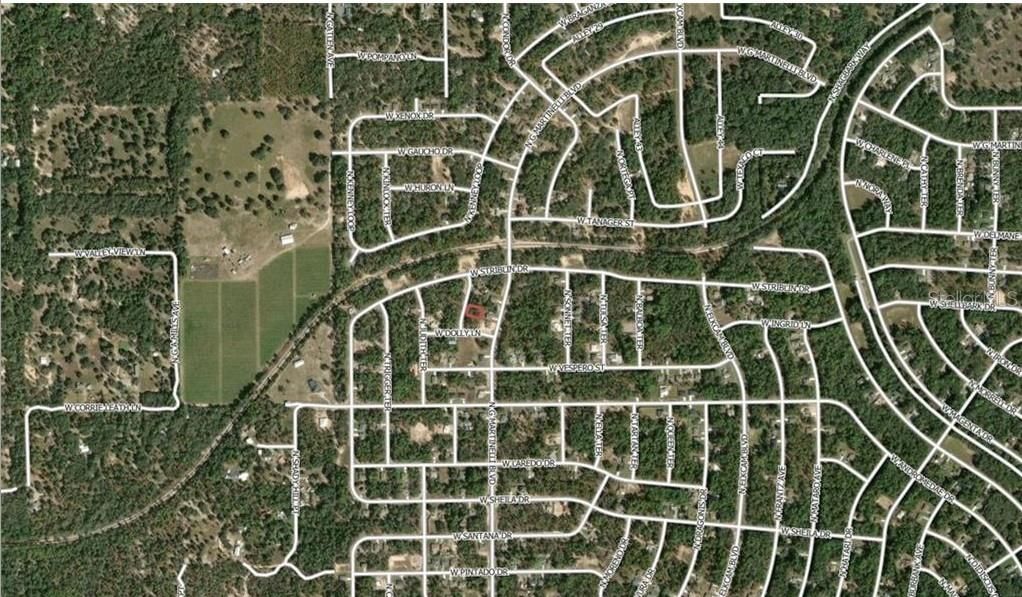 На продажу: $17,999 (0.26 acres)